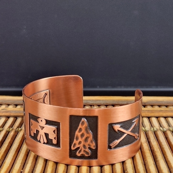 Vintage Bracelet - Copper Cuff Bracelet, Storyteller Bracelet - Picture 3 of 8